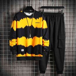 Men's Sets Casual Sportswear Tracksuits Sets Men Sporting Hoodies+Pants Sets Outwear Male Hooded Sports Suits Patchwork 210806