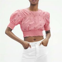 Women Summer Vintage Short Blouses Shirts Tops ZA O-Neck Hollow Out Embroidery Female Sweet Slim Tunic Top Blusas 210513