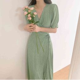 Casual Green Print Dre V Neck Bandage Beach Summer Bohemian Dresses For Women 210515