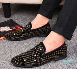 Fashion European style Casual Formal Shoes For Men Black Genuine Leather Men Wedding Shoes Gold Metallic Mens Studded Loafers