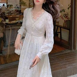 Spring Autumn Women Vintage Party Long Sleeve White Lace Tunic Basic Dress 210415
