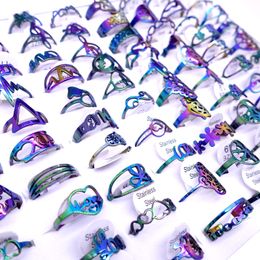 Wholesale 100pcs/Lot Mens Womens Stainless Steel Band Rings Multicolor Laser Cut Patterns Hollow Carved Flowers Mix Styles Fashion Jewellery Party Gift
