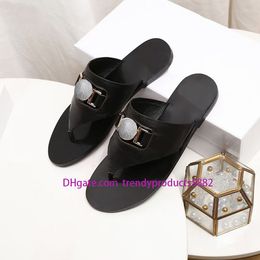 High quality designer shoes men's women's slippers fashion herringbone real leather gold buckle flat sandals summer show party beach shoes luxury packaging 35-45