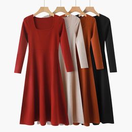 Autumn Winter Pure Colour High Waist Mid-length Sweater Skirt Large French Elegant Retro Square Neck Knitted Dress 210520