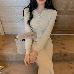 Korean Chic V Neck Bodycon Dress Women Vestidos Mujer Slim Waist Long Sleeve Knitted Dresses Female Solid Colour 210520