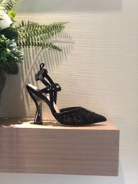 STELISHBOX- Y21051403 40/41/42 Black / Nude 9 см каблуки обувь шелковые бусины вышивки натуральная кожаная кожаная спина заостренный носок мода сексуальные насосы