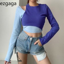 Ezgaga Women Tshirts Irregular Contrast Hollow Out Long Sleeve Patchwork O-Neck Ladies Sexy Tops Chic Tee Streetwear Female 210430