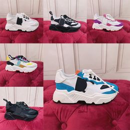 Designer Men Running Shoes Daymaster Stitching Material Women Platform Sneakers Super Flex Rubber Sole Trainers 35-45