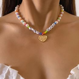 2021 Kpop Sweet Imitation Pearl Chain Necklace Candy Bead Irregular Love Heart Pendant Choker for Women Party Jewellery
