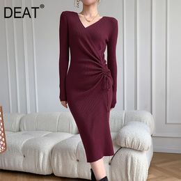 Spring And Summer Fashion Casual Long Sleeve Skinny Solid Colour V-neck Waist Drawstring Knitted Dress Women SH492 210421