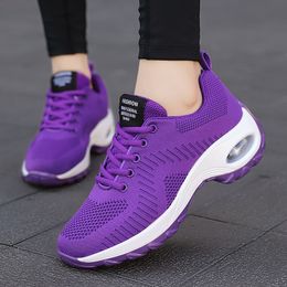 Wholesale 2021 Top Quality Mens Womens Sports Running Shoes Knit Mesh Breathable Court Purple Red Outdoor Sneakers SIZE 35-42 WY28-T1810