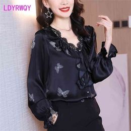 LDYRWQY Silk Spring floundered V-neck blouse with mulberry silkworm print Office Lady shirt 210416