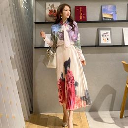 Women Elegant Floral Printed 2-Piece Suits Female Sleeve Bow Collar Chiffon Shirt Top & Pleated High Waist Long Skirt Set 210416