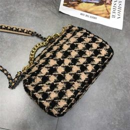 1#BlackWhite Houndstooth Pattern Cross Body Bags Criss-Cross Hasp Buckle Shoulder Bag Chains Leather Messenger Bag Warm Flap Purse Wallets