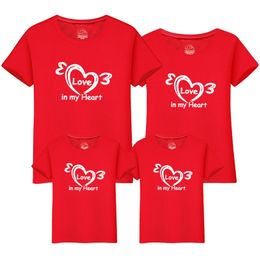 Clothes Heart T-Shirt and Me Family Look Matching Outfit Love T Mother Daughter Shirts 210417