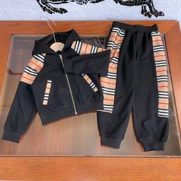 Baby Boy Clothe Conjunto de Moda Miúdo Primavera Partido Outfits Manga Longa Hoodie + Calças Designer Crianças Girl Sport Ternos 110-160 cm Material de Algodão