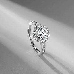 snowflakes wedding UK - S925 Silver Simulation Moissanite Diamond Flower Ring Snowflake Wedding Proposal Resizable Jewelry Girlfriend Gifts