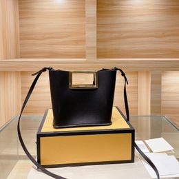 Designer luxury Jewellery ladies handbag messenger bag leather solid Colour metal buckle elegant shoulder women shopping handbags purse with box