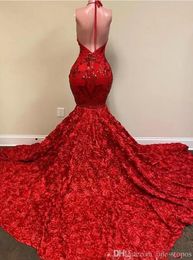 2022 Sexy Backless Red Evening Dresses Halter Deep V Neck Lace Appliques Mermaid Prom Dress Rose Ruffles Special Occasion Party Go2866