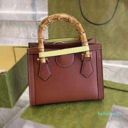 Top bamboo designer bags slub handle women handbag solid Colour leather purse Mini the highest quality woman handbags compact