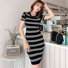 Korean summer women's striped short-sleeved knitted slim bottoming bag hip l dress Office Lady 210416
