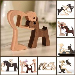 Family Puppy Wood Dog Craft Figurine Desktop Table Ornament Carving Model Creative Home Office Decoration Love Pet Sculpture 210924