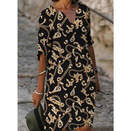 Aesthetic Vintage Half Sleeve Floral Print Dress for Womens 2021 Summer Fashion Casual V-Neck Midi Dresses Plus Size Loose Robe Y1006