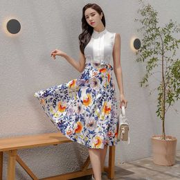 Fashion Summer Women Skirt Suit Sexy Sleeveless Crop Top & Floral Print A-line Midi Elegant Korean 2 Piece Set 210529