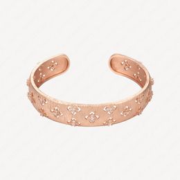 2021 New Diamond Cuff Bracelets Woman Fashion 18k Rose Gold Plated Bracelet For Women Halloween Christmas Gift Accessories With Jewellery Pouches Wholesale