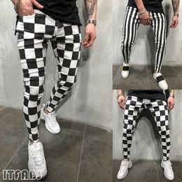 2020 Men's Slim Pants Tights Fitness Fashion Slim Comfortable Striped Plaid Black White Casual Pencil Pants Men Clothes X0615