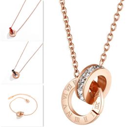 Roman Numerals Pendant Necklaces 18K Rose Gold Fashion Women Party Choker Jewellery Titanium Steel Double Circle Crystal Diamond Bracelets Gifts Not Fade