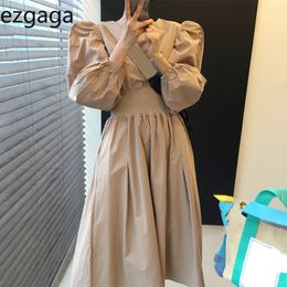 Ezgaga French Style Fashion Dress Women Chic Autumn Ruched Long Puff Sleeve Big Swing Slim Waist Party Dress Elegant Vestidos 210430