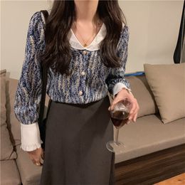 Blue Star French Lapel Printed Loose Ruffles Elegance Sweet Chic Women Blouses Gentle Office Lady Tops All-Match Shirts 210421