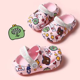 Cute Cartoon Printed Baby Kids Sandals Slippers For Girls Boys Indoor Soft EVA Children Toddler Hole Beach Garden Summer Shoes 210713