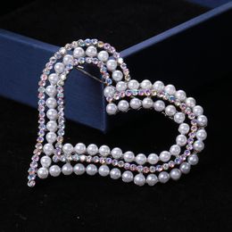 Pins, Brooches Creative Pearl Heart-shaped Brooch For Woman Fashion Cartoon Coat Sweater Accessories
