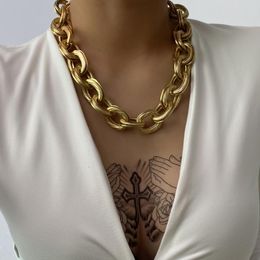 Catene geometriche Singolo strato corto decorato filetto femminile doppio loop cuciture cubano collegamento catena collana con scollo a catena per le donne gioielli