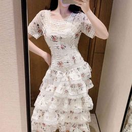 Women Slim High Waist Layers Ruffle Lace Floral Print Dress Square Collar Neck Short Sleeve Fashion Spring 2F0408 210510