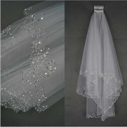 White Ivory Woman Bridal Veils 2021 Wedding Veils 2 Layers 75 CM Handmade Sequins Beaded Edge With Comb Accessories X0726