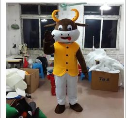 Performance Yellow Vest OX Mascot Costumes Christmas Fancy Party Dress Cartoon Character Outfit Suit Adults Size Carnival Easter Advertising Theme Clothing