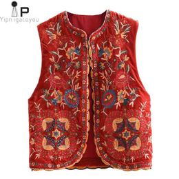 Vintage autumn Floral Embroidery Sequins Velvet women vest Fashion sleeveless cardigan Ladies Outerwear Casual Waistcoat 210915