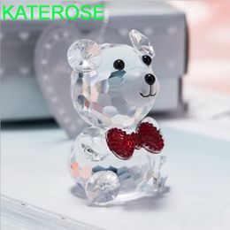 50PCS Baby Girl Shower Favours Crystal Teddy Bear Ornament with Red Bowknot in Gift Box Birthday Souvenir Newborn Baptism Souvenirs