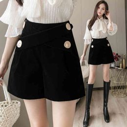 Fashion black gold velvet shorts women's new autumn clothes Korean style high waist wide leg pants loose and versatile 210412