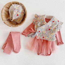 Infant Baby Girls Waistcoat + Long Sleeve Rompers Panty-hose Clothing Sets Autumn Winter Kids Girl Suit Clothes 210429