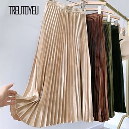 Treutoyeu Gothic Metallic Black Pleated Long Skirt Vintage High Waisted A Line Satin Skirts Womens Korean Style Winter 220221