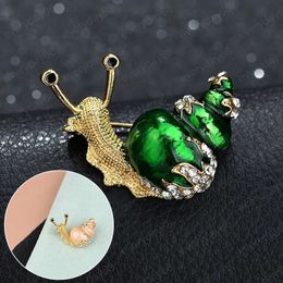 Cute Snails Decorative Brooch Pins For Women Men Crystal Brooch Bijouterie Animal Brooches Jewelry Gifts