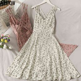 Hong Kong Style Retro Back High Waist Medium Length Floral Dress for Women 210507