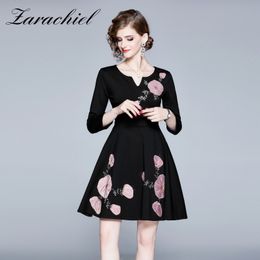 Autumn Fashion Pink Flower Embroidery Dress For Women V-Neck Three Quarter Sleeve High Waist Mini Vintage Dresses 210416