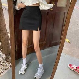 Black High Waist Slit Short Skirt Women's Self-Cultivation Mini high Street Fashion A-Line Emo Clothes Summer 210604