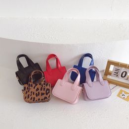 Ins fashion children princess handbags simple mini portable small change purse kids girls leopard printed one shoulder bags solid colors wallet F954