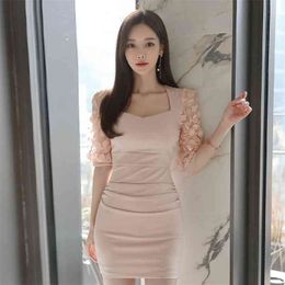 Summer Women Pink Bodycon Dress Korean Fashion Female Clothes Square Neck Floral Mesh Hollow Half Sleeve Mini Sexy 210603